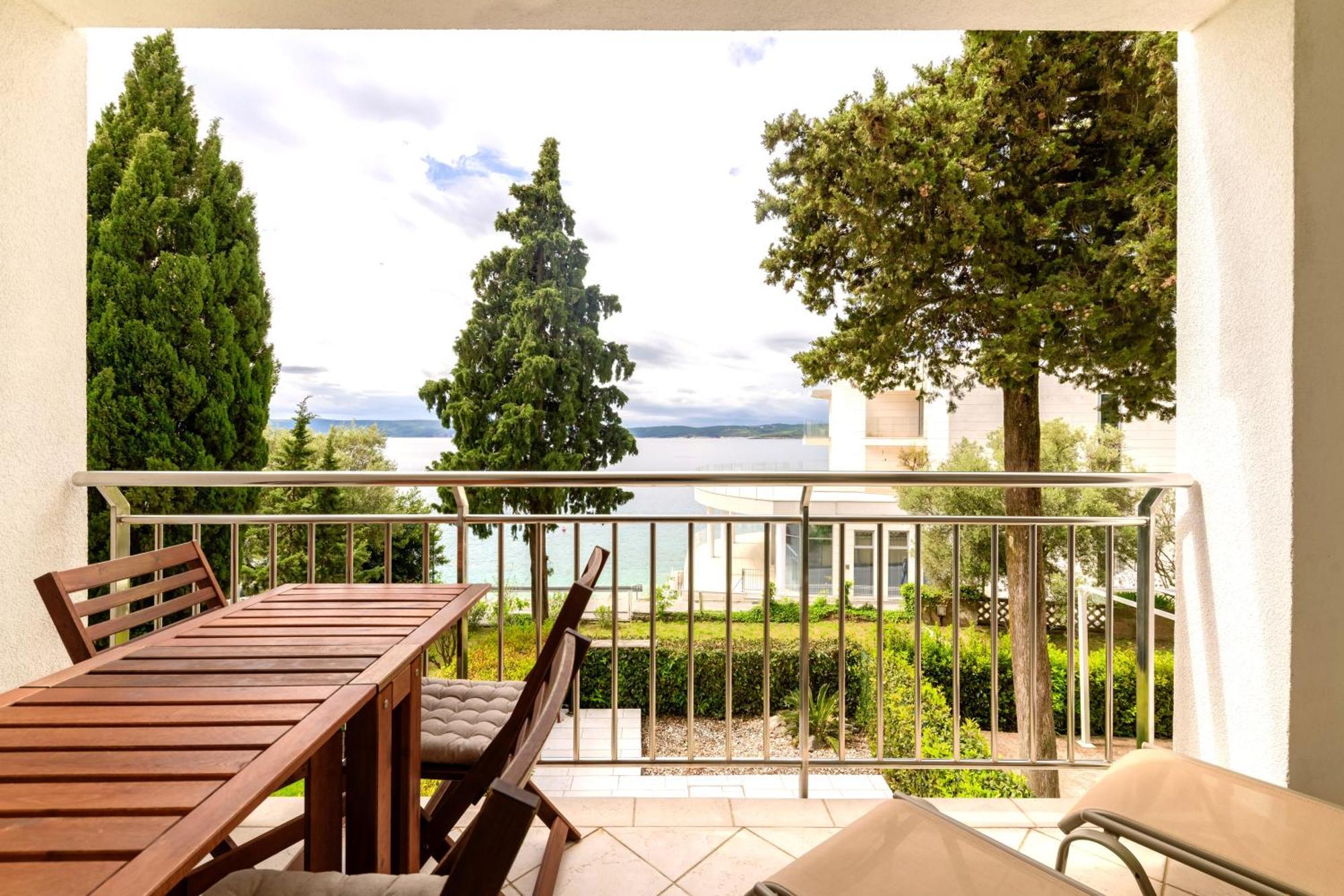 Apartmani Heta Alagic I Selce Exterior foto